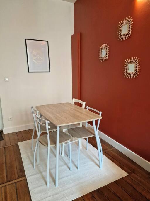 Chaleureux Appartement - Hyper Centre - Charbonnet 特鲁瓦 外观 照片